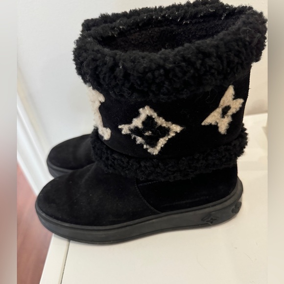 Louis Vuitton winter boots - Picture 2 of 6